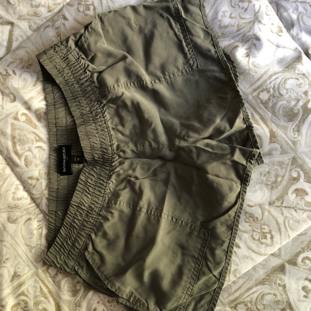 Cozy olive green shorts